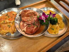 -明洞阿姨·韩式酱蟹烤肉·创意料理(三元桥店)