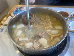 -朴小妹人参鸡汤火锅(长白山万达店)