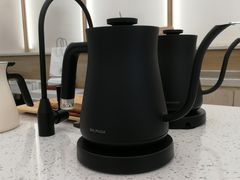 -Onirii Coffee(长乐路店)