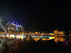 -东南亚风情赶摆街夜市