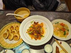-闫府私房菜·百年鲁菜(恒隆店)