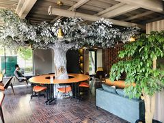 大堂-迪欧咖啡·中西餐融合菜(平江万达旗舰店)