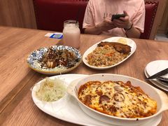 鸡排海鲜炒饭-玛格萝妮比萨屋(四平店)