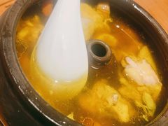 汽锅鸡-云海肴·汽锅鸡·云南代表菜(天山百盛优客店)