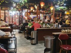 大堂-·缸桶屋·韩式牛肋条自助烤肉(西湖D11店)