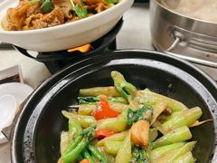 -肥仔文澳门猪骨煲(南京西路店)