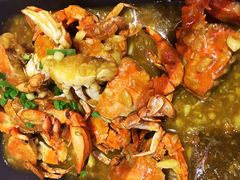特色花盖蟹（蒜香味）-街角等你.大连海鲜烧烤(西安路店)