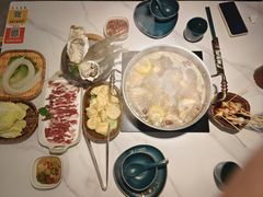 -椰子湾·海南火锅·糟粕醋·椰子鸡(正大广场店)