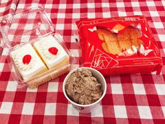 -红宝石·鲜奶小方·海派西点房(南丹店)