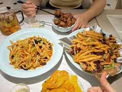 -荷花亭·湖北融合菜(中商广场店)
