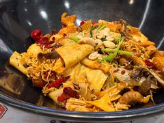 -醉人椒麻辣香锅(王府井喜悦店)