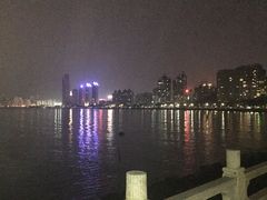 景点-情侣路