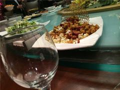 苦苣沙拉&鸡脆骨爆米花-小蓝鲸湖北菜(八一路店)