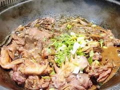 -咱屯子铁锅炖直营店(保利店)