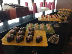 -东方豪景花园酒店·怡景旋转餐厅