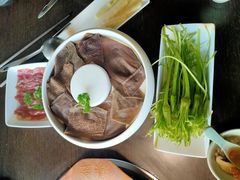 -滇釜火锅·能喝汤的火锅(车公庄店)