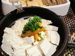 冻豆腐-左庭右院鲜牛肉火锅(新梅广场店)