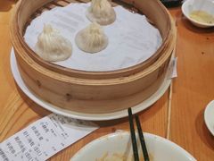 -诚铭记·虾仁汤包·成都小吃(融创店)