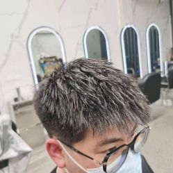 -东方美妍