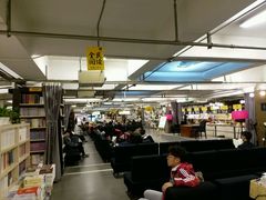 店内环境-先锋书店(五台山总店)