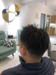 -发饰美男士增发补发假发定制店