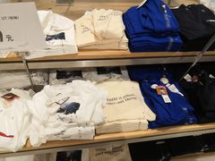 -优衣库(石家庄裕华万达广场店)