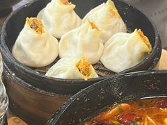 蟹黄小笼汤包-常鲜德乐购迎桂馒头店(麻巷公寓店)