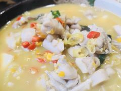 野山椒牛蛙-潇湘阁(昆泰国际大厦店)