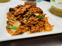 -梅飞酒家(名辉豪庭店)