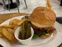 -HELLO 27 意面·沙拉·帕尼尼