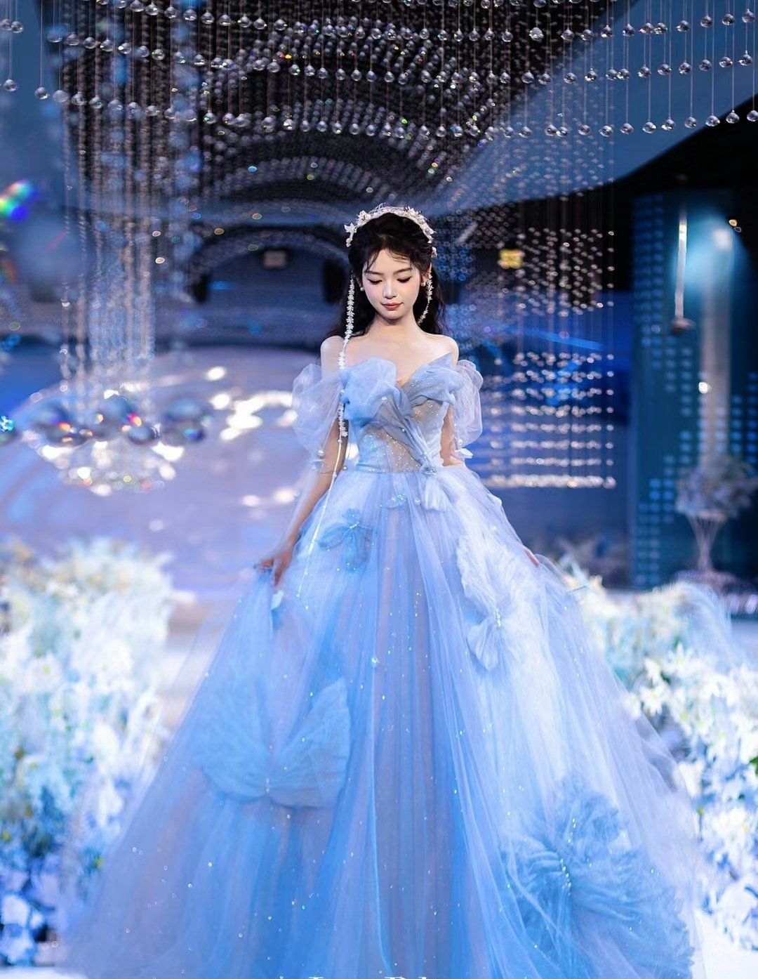 127铂金国际婚纱馆
​