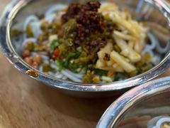 -李氏紫竹林卤粉(火车站店)