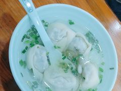 -潘国仙耳光馄饨(黄家阙路店)