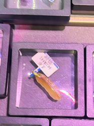 -灵彩珠宝(朗香街店)