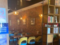 -缦咖电竞酒店(北京鸟巢红军营地铁站店)