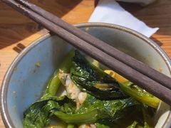 -野山舂·贵州现舂酸汤牛肉(鸿通城店)