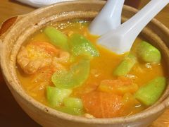 番茄丝瓜炒面筋-沈记菜馆(酒仙桥路店)