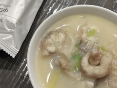 特色鲨鱼煲-至尊鲨鱼·原烹海鲜·新浙菜(拱宸桥店)