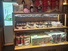-一叶一世界•素食餐厅(环球中心店)