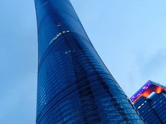 -陆家嘴空中步行连廊
