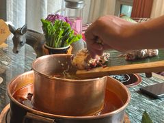 -慢丽江·云南野生菌土鸡锅(付家庄店)