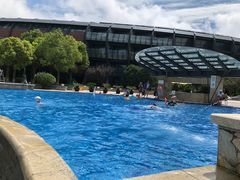 -上海滴水湖皇冠假日酒店