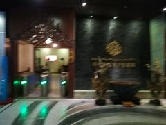 -泉城欧乐堡戏水湾艺术养生温泉