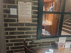 -东口码头·烧鸽子·鱼头泡饼·地方菜(金鹰悦城店)