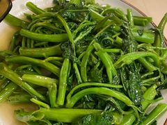 -伊兰麒兰馨园·川菜·清真馆(339电视塔店)