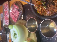 -韩烧牛中牛·甄选黑牛烤肉(黑金店)