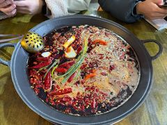 -黄潇洒老火锅(九眼桥宏济巷店)