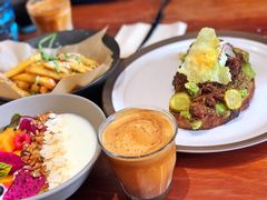 慢煮牛肉温泉蛋吐司-O'mills Sourdough Bakery&Bistro(永嘉路店)