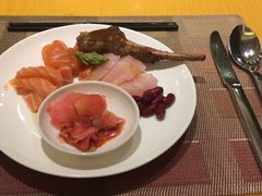 -上海西藏大厦万怡自助餐厅(徐汇店)