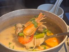 -大头虾越式风味餐厅(光明广场店)